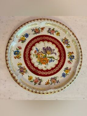 Vintage Daher Floral Decorative Circular Metal Serving Tray in Red, Gold